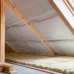 Для чего нужна пароизоляционная плёнка и что происходит с конструкцией без неё